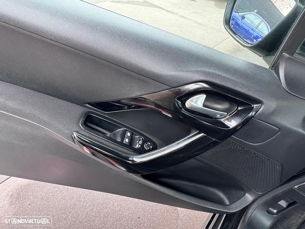 Peugeot 208 68 VTI Active - 17