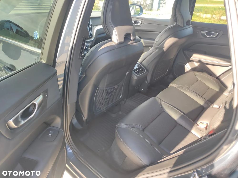 Volvo XC 60 T5 AWD Geartronic Inscription - 9