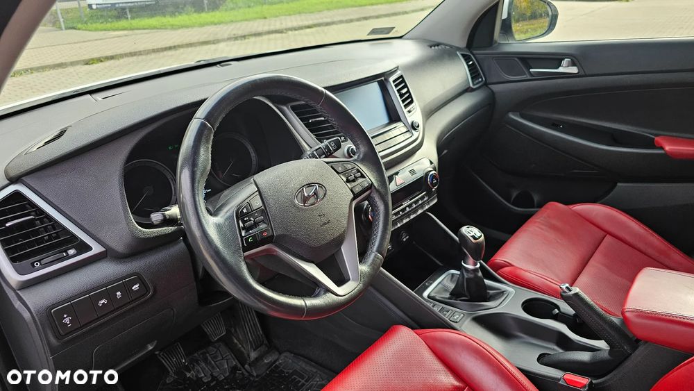 Hyundai Tucson 2.0 CRDI BlueDrive Comfort 2WD - 10