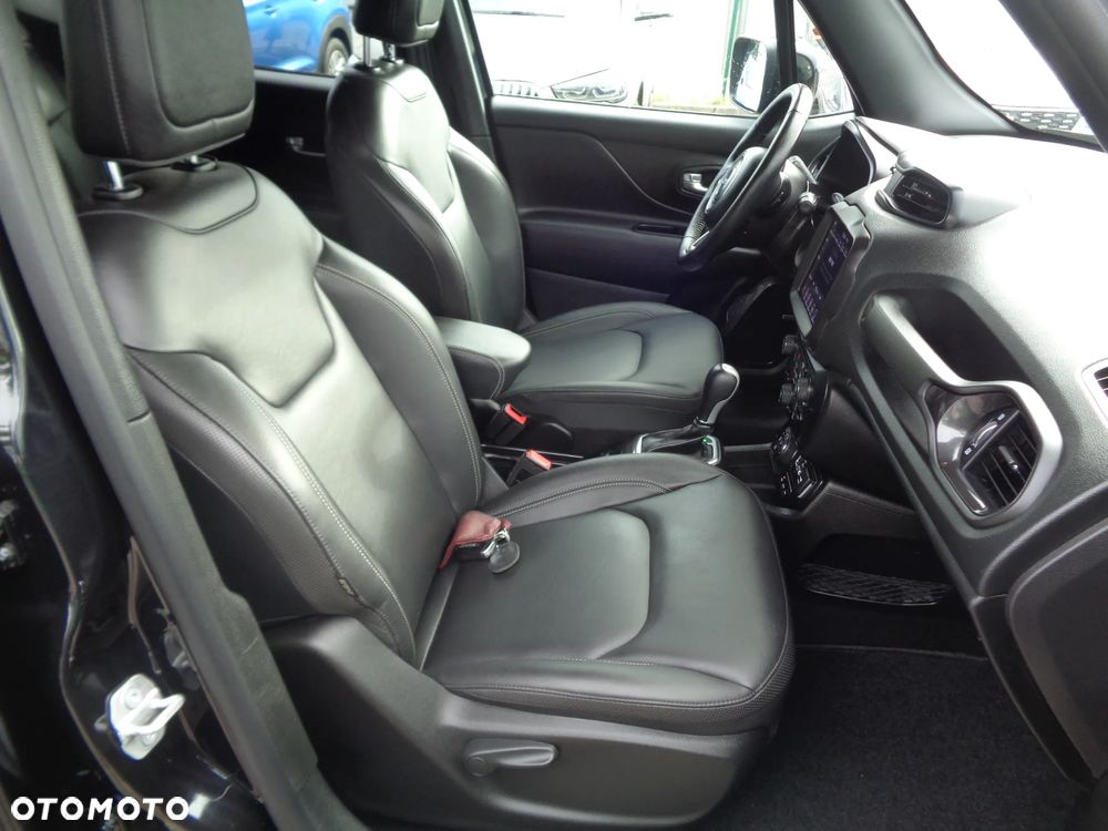 Jeep Renegade - 21