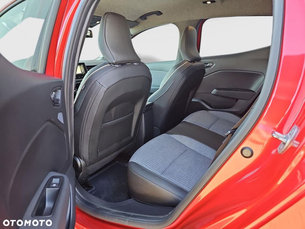 Renault Clio - 13