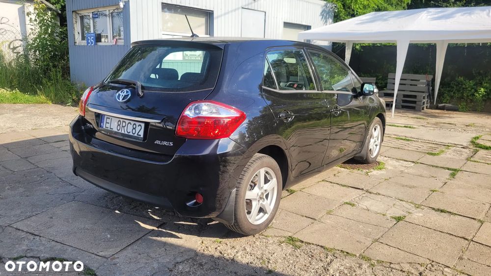 Toyota Auris 1.4 D-4D Premium MM - 30