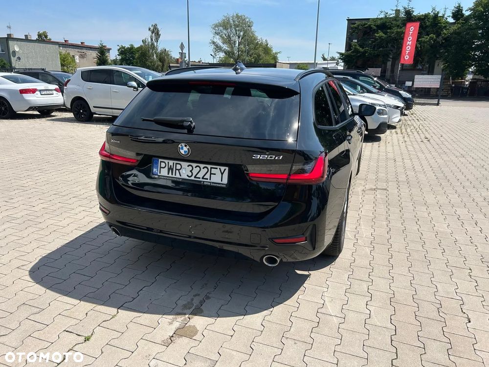 BMW Seria 3 320d xDrive M Sport sport - 6