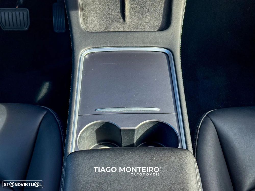 Tesla Model Y Tração Traseira - 51