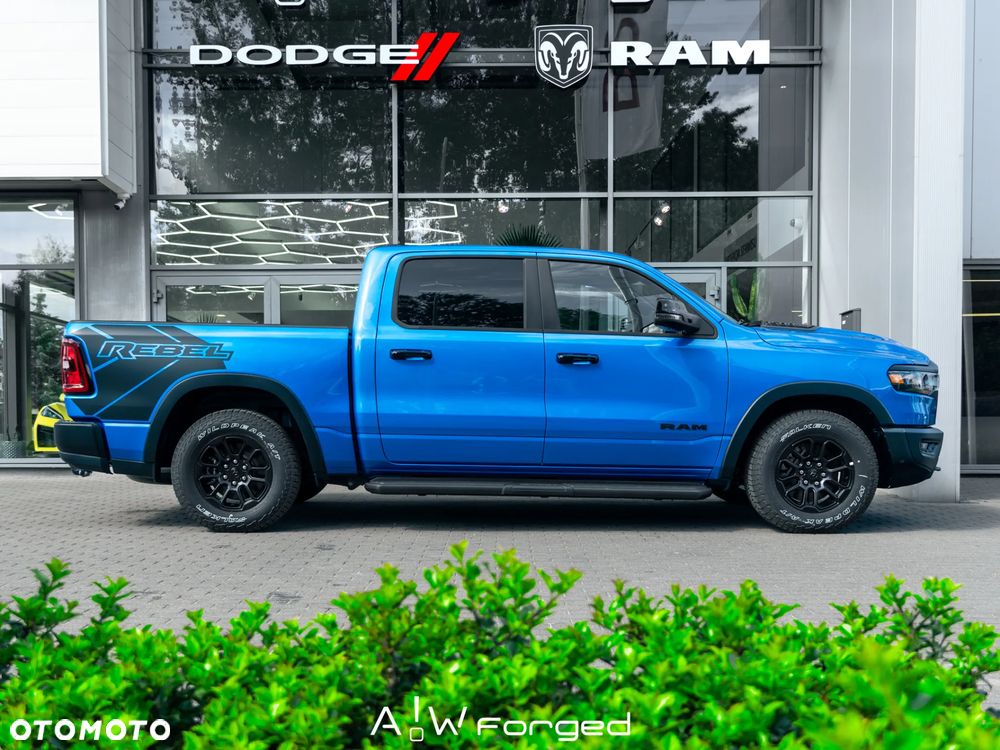 RAM 1500 Rebel Premium - 4