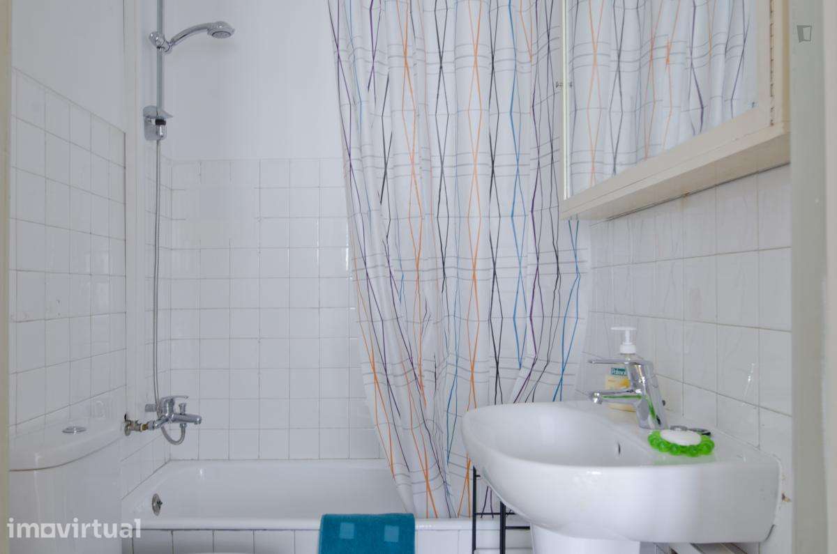 Quarto - localizado em Lumiar Lisbon - Grande imagem: 2/18