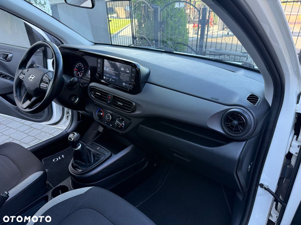 Hyundai i10 1.0 YES!+ - 22