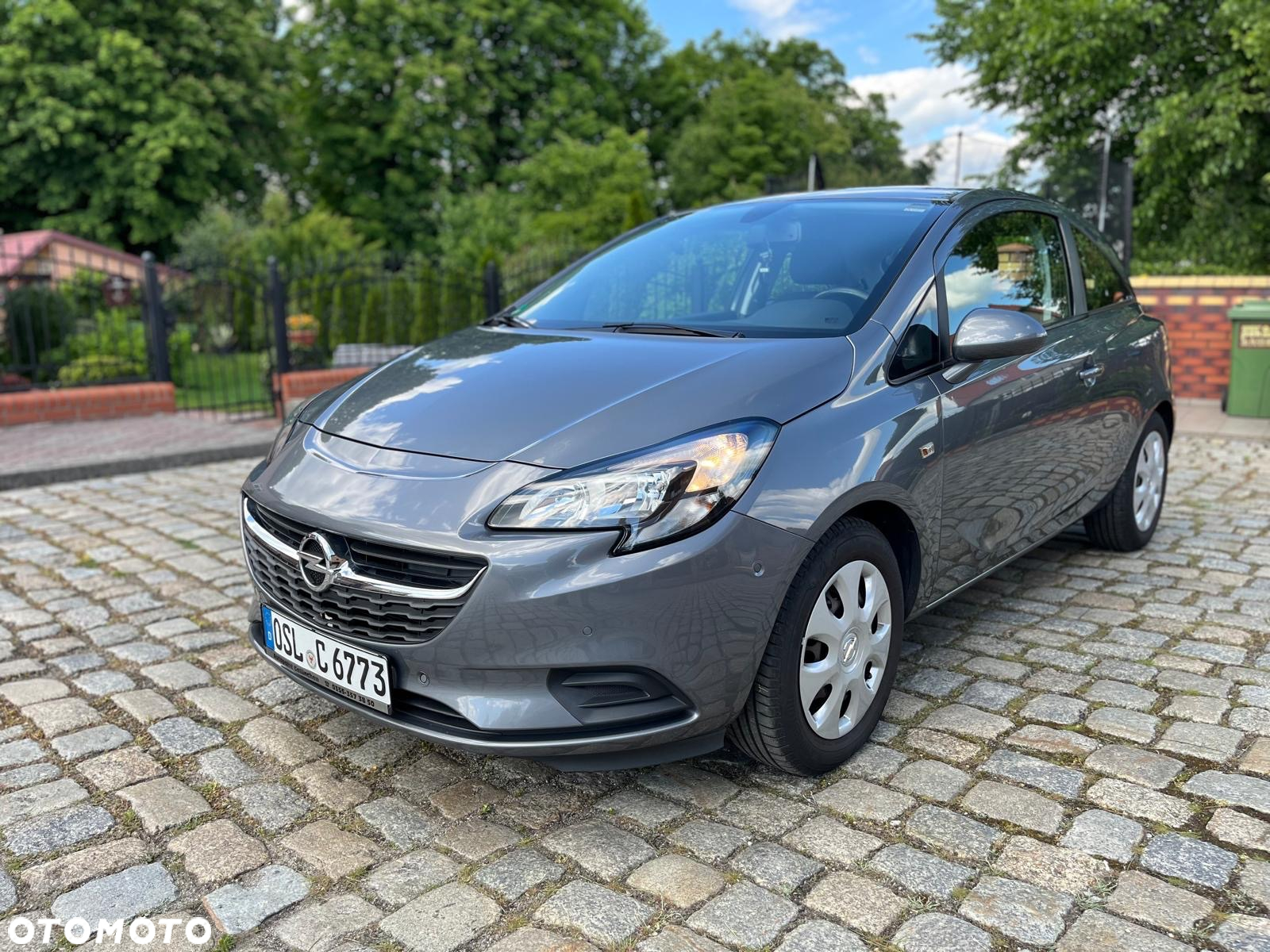 Opel Corsa 1.4 Cosmo - 2