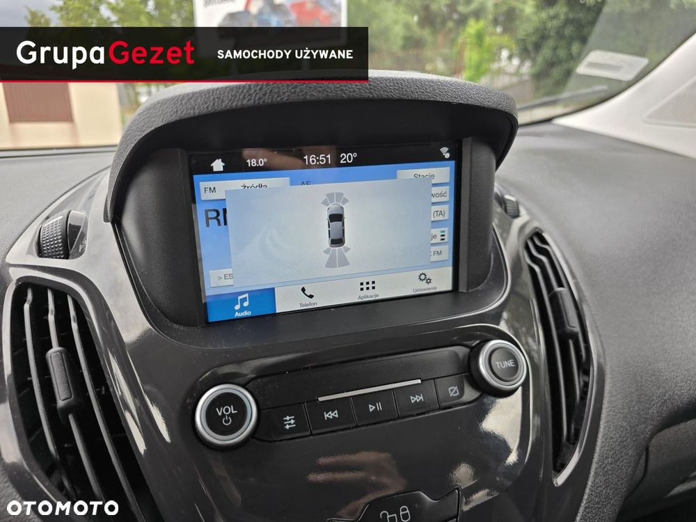 Ford Tourneo Courier - 26