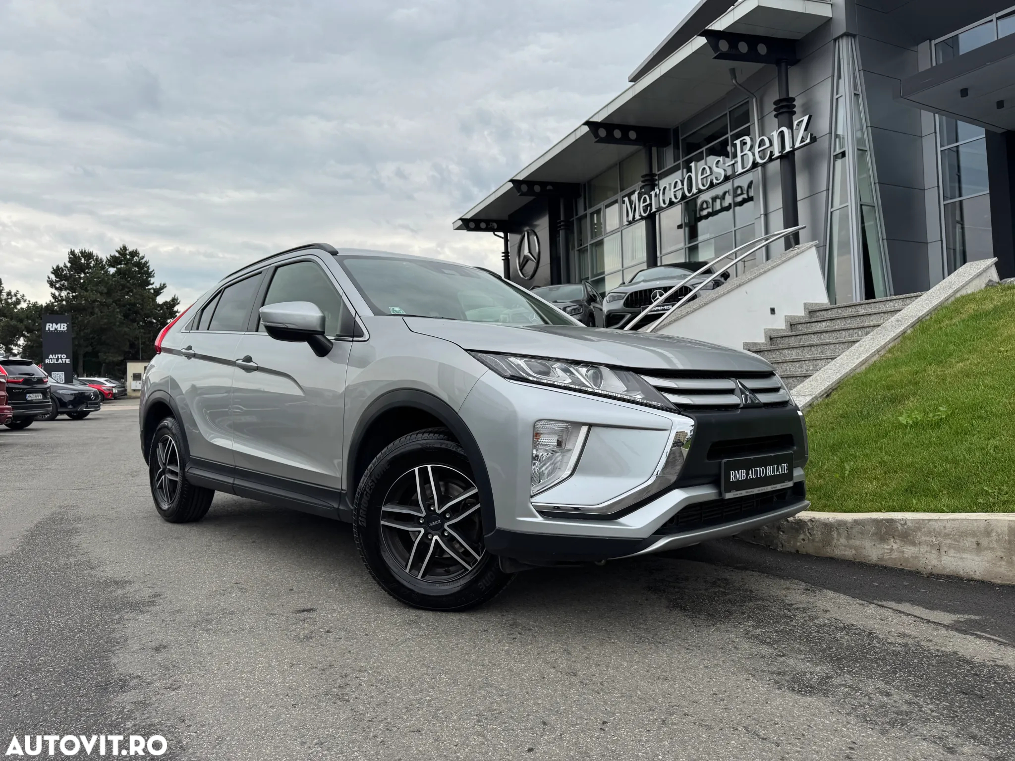 Mitsubishi Eclipse-Cross 1.5-litre 16-valve DOHC MIVEC Inform - 3