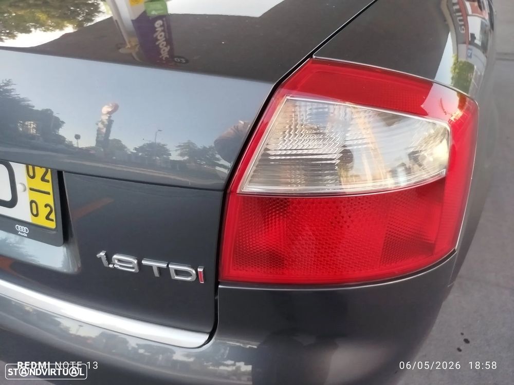 Audi A4 1.9 TDI m5 Sport - 8