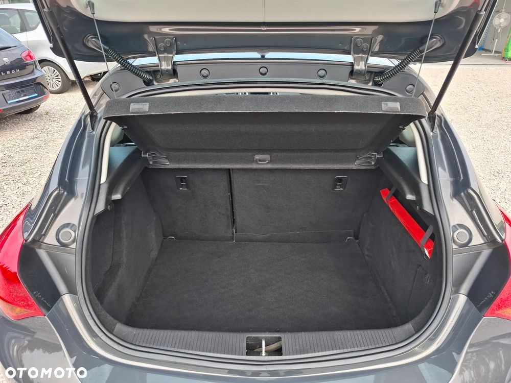 Opel Astra 1.6 Innovation 110 Jahre - 7