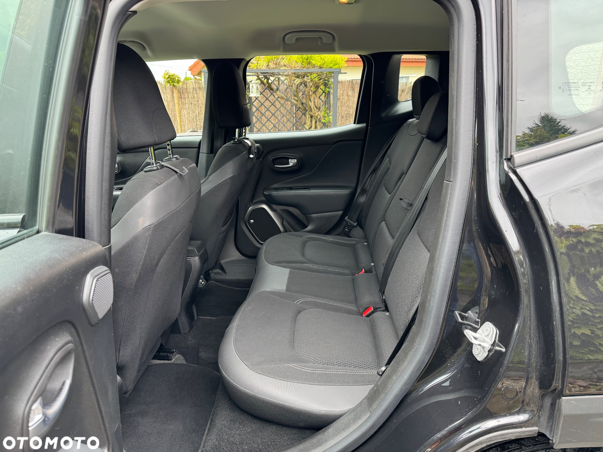 Jeep Renegade 1.3 GSE T4 Turbo Limited FWD S&S - 11
