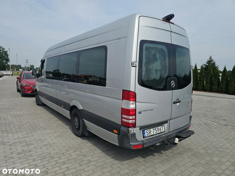 Mercedes-Benz Sprinter - 4