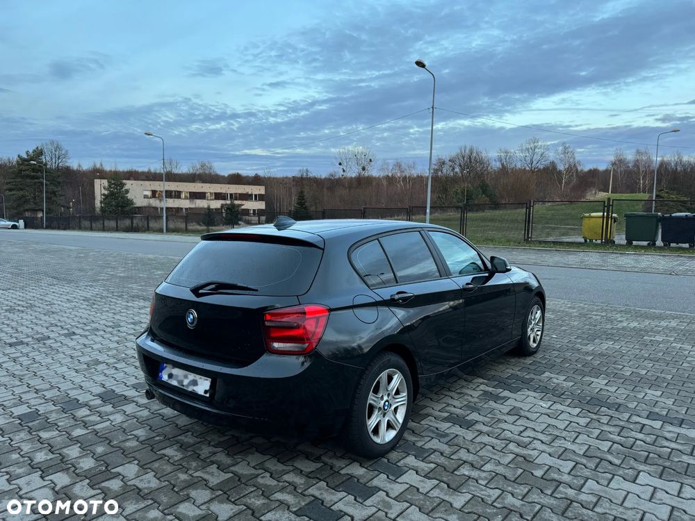 BMW Seria 1 116d DPF - 7