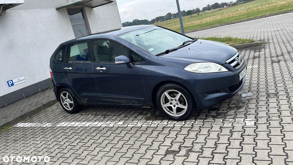 Honda FR-V - 3