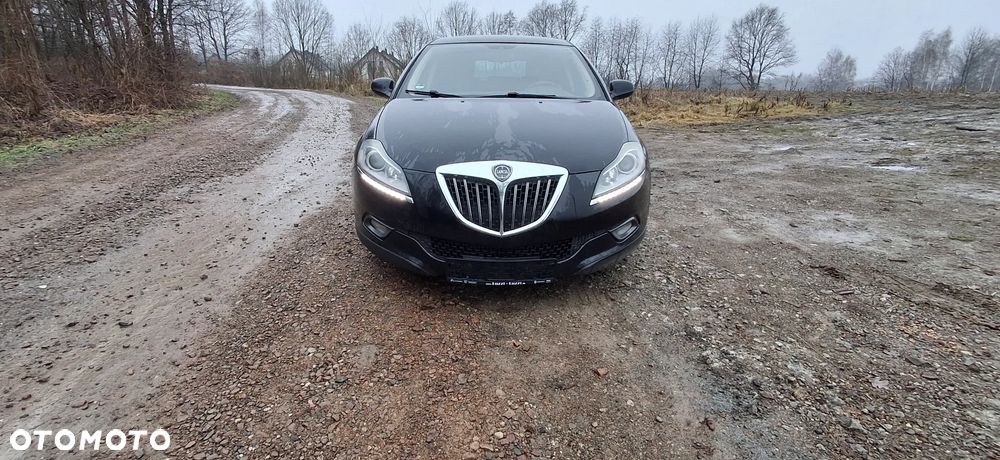 Lancia Delta 1.4 T-Jet 16v Oro - 5