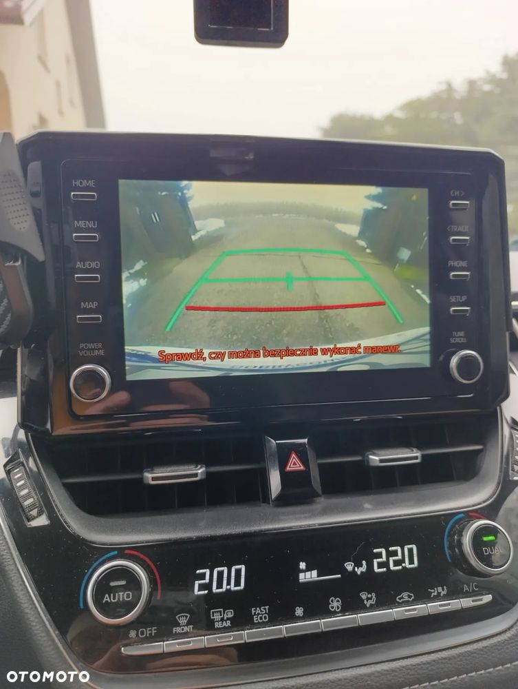 Toyota Corolla 1.8 Hybrid Comfort - 12