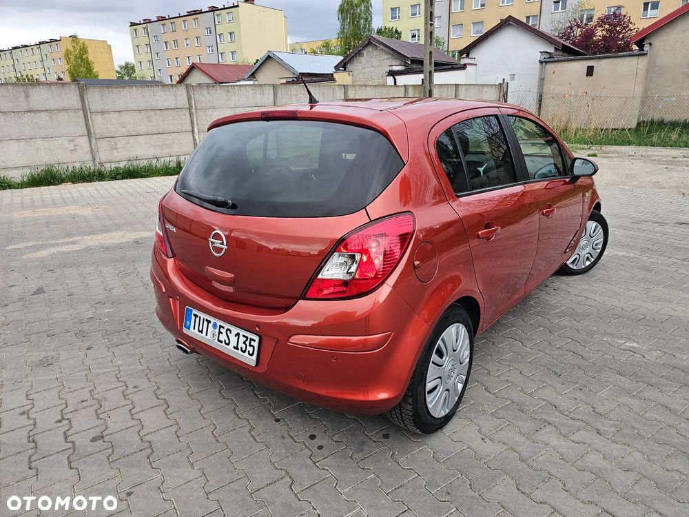 Opel Corsa 1.4 16V 150 Jahre - 6