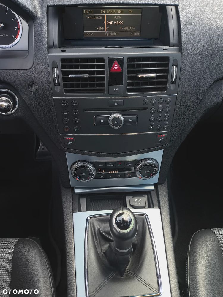 Mercedes-Benz Klasa C 200 Kompressor Avantgarde - 28