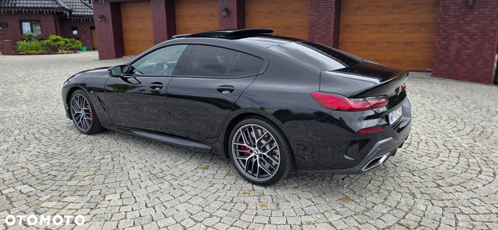 BMW Seria 8 - 16