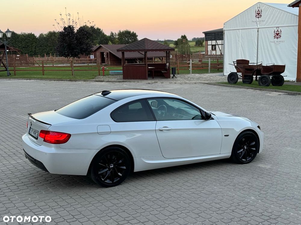 BMW Seria 3 - 36