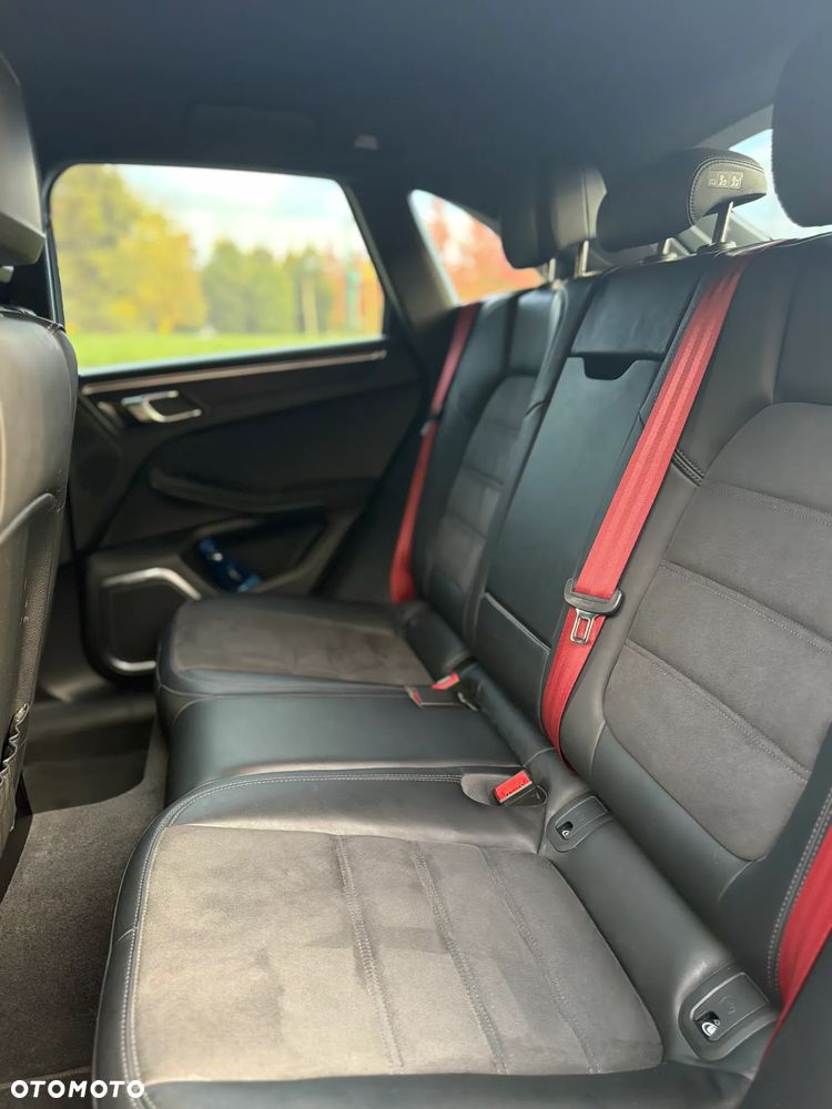 Porsche Macan GTS - 22