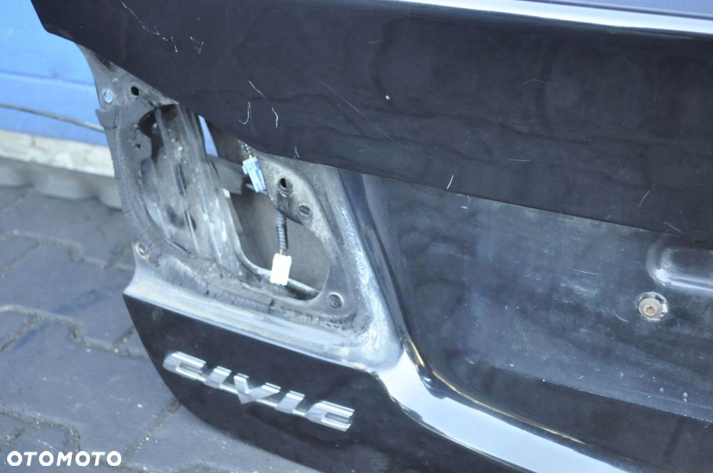 HONDA CIVIC VIII SEDAN KLAPA BAGAŻNIKA TYŁ TYLNA - 4