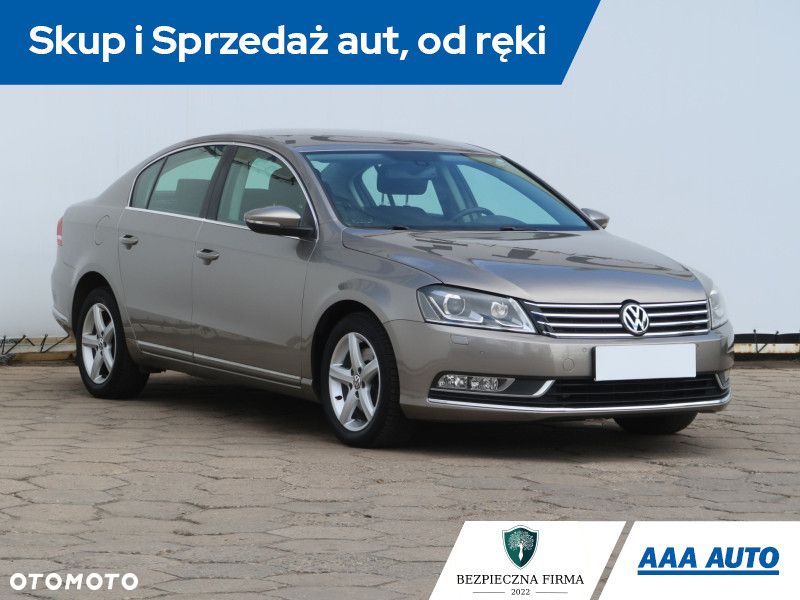 Volkswagen Passat Variant - 3