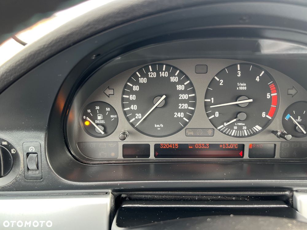 BMW Seria 5 - 10