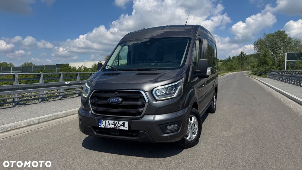 Ford Transit - 1