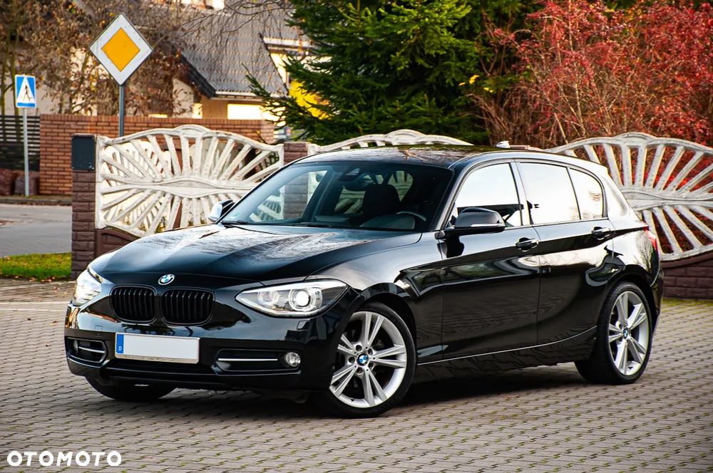 BMW Seria 1 120d Sport Line - 2