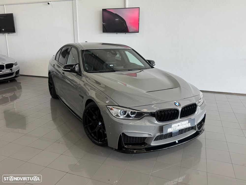 BMW 335 i Auto Pack M - 5