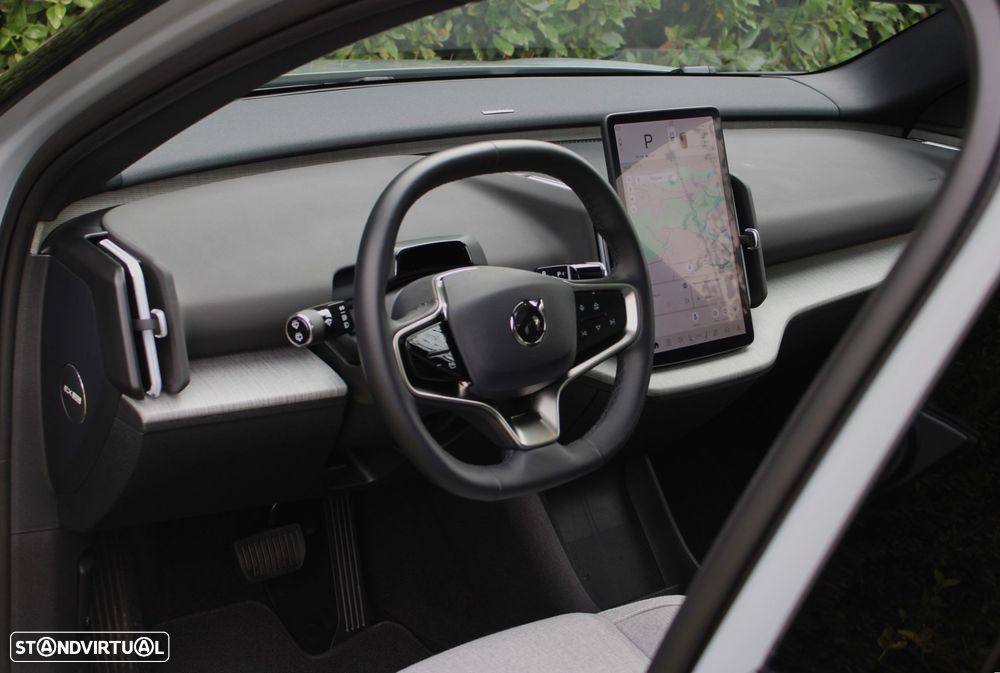 Volvo EX30 Twin Motor Performance AWD Ultra - 38