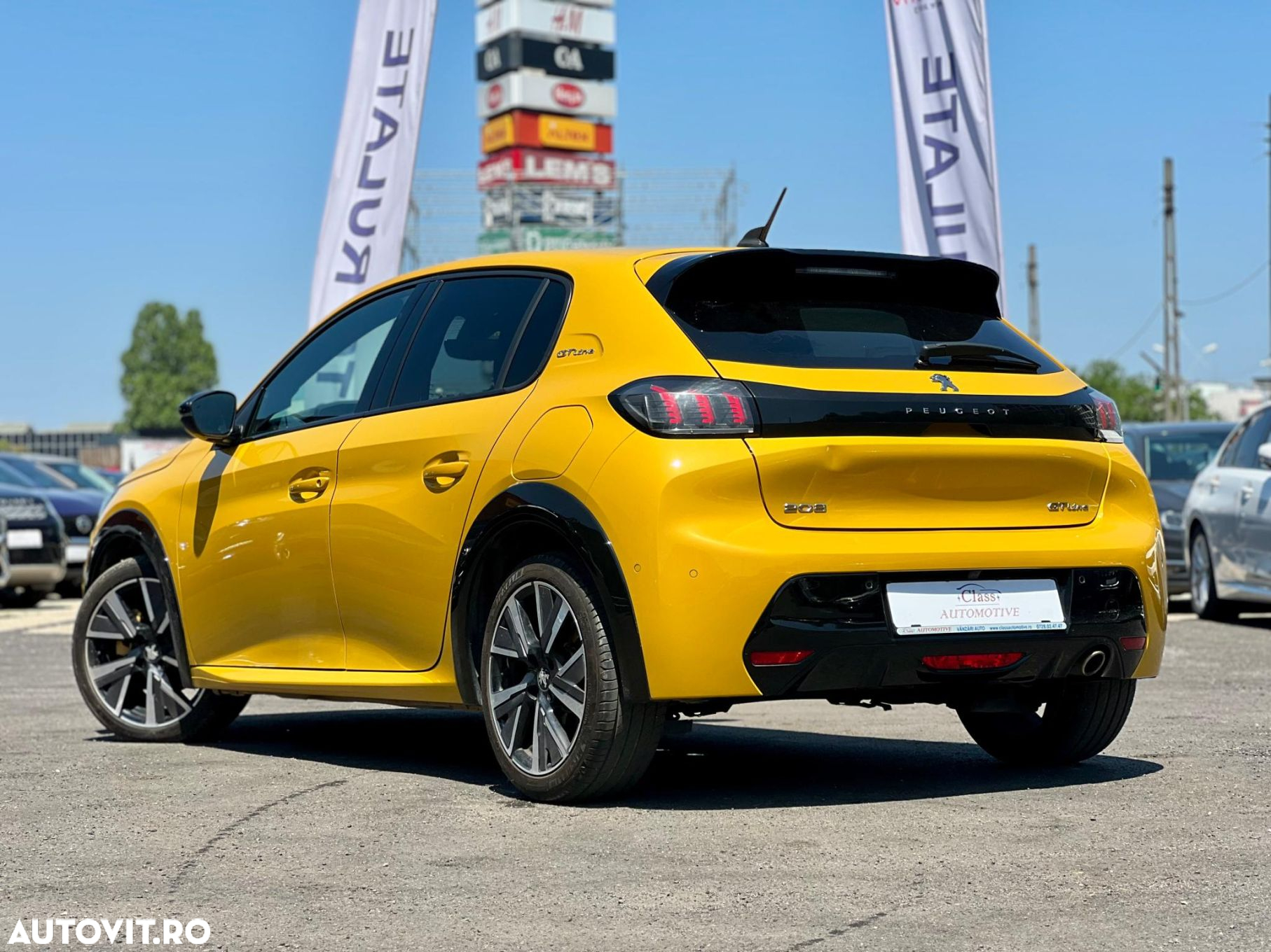 Peugeot 208 1.2 L PureTech STT EAT8 GT Line - 9
