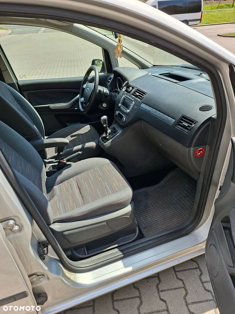 Ford C-MAX - 11