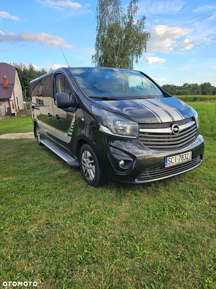 Opel Vivaro - 10