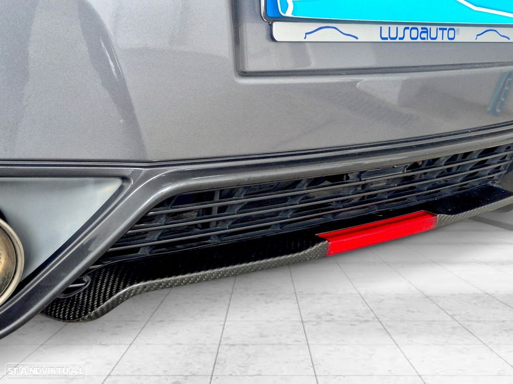 Nissan GT-R 3.8 V6 Black Edition - 9