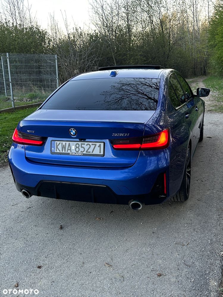 BMW Seria 3 330i xDrive Sport Line - 9