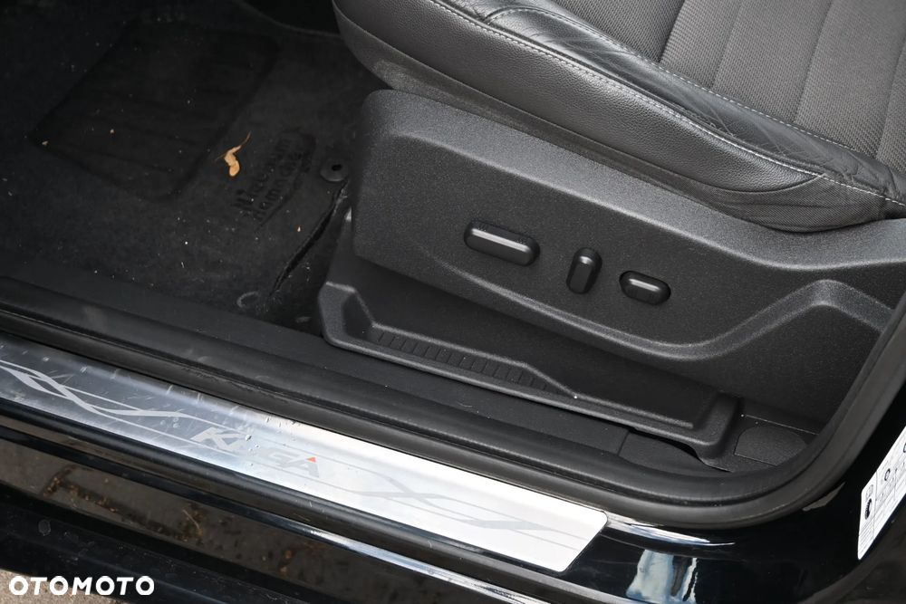 Ford Kuga 2.0 TDCi 4x4 Individual - 25