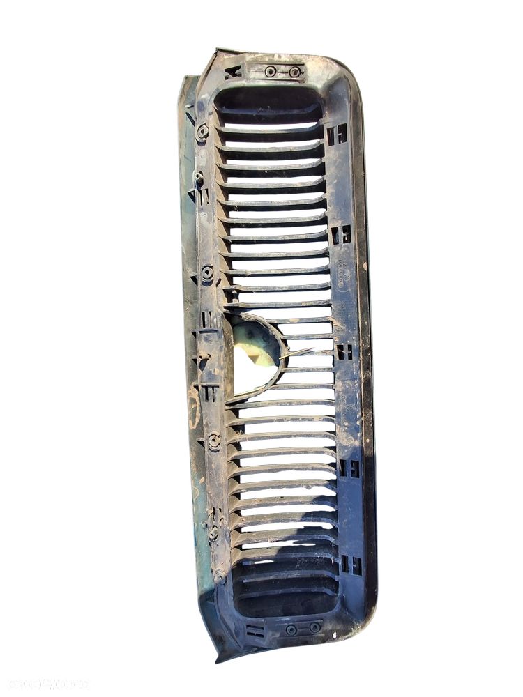 GRILL SKODA FELICIA - 2