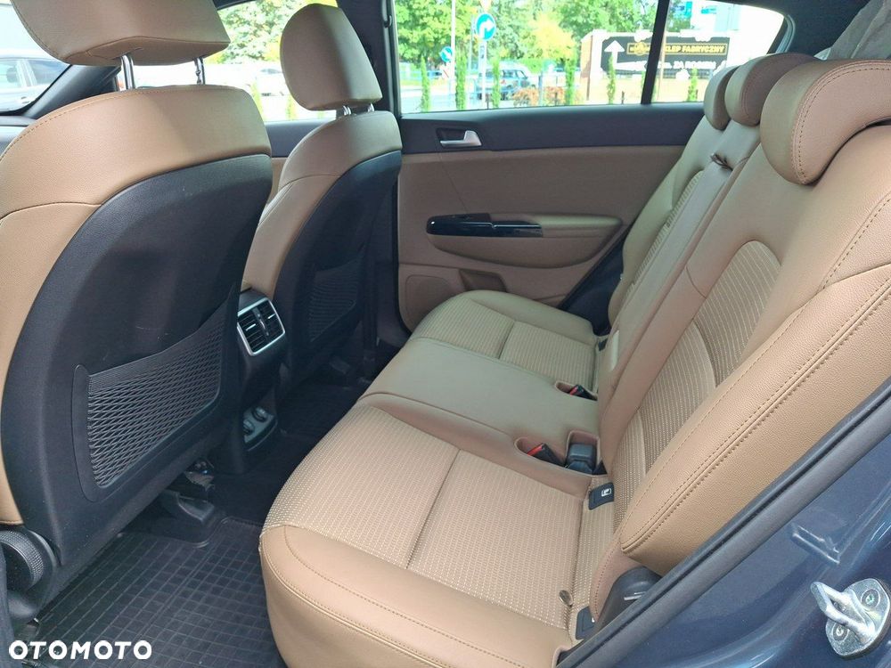 Kia Sportage 1.6 T-GDI L Business Line 2WD - 16