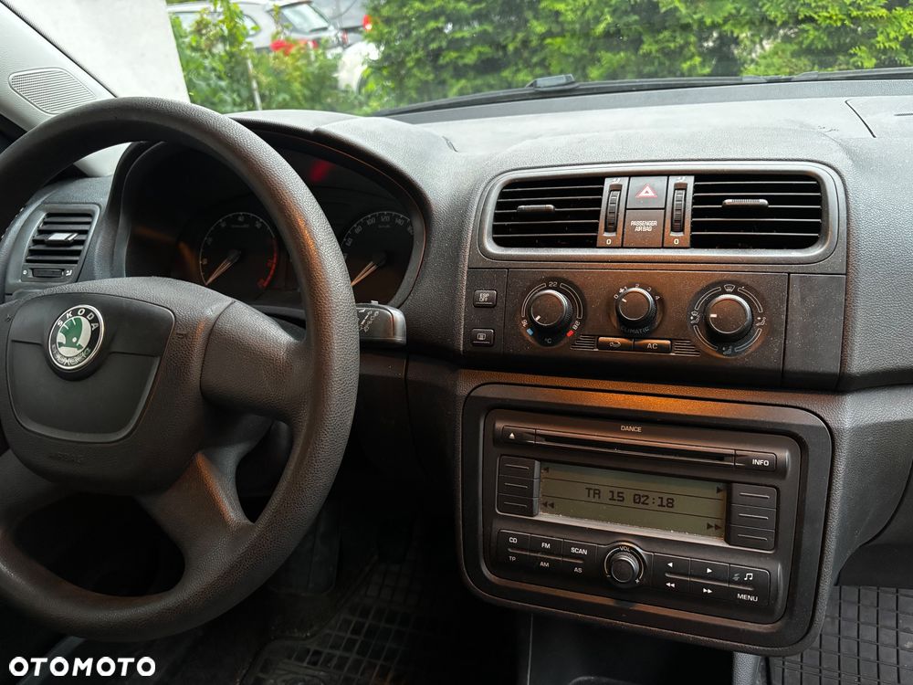 Skoda Fabia - 4