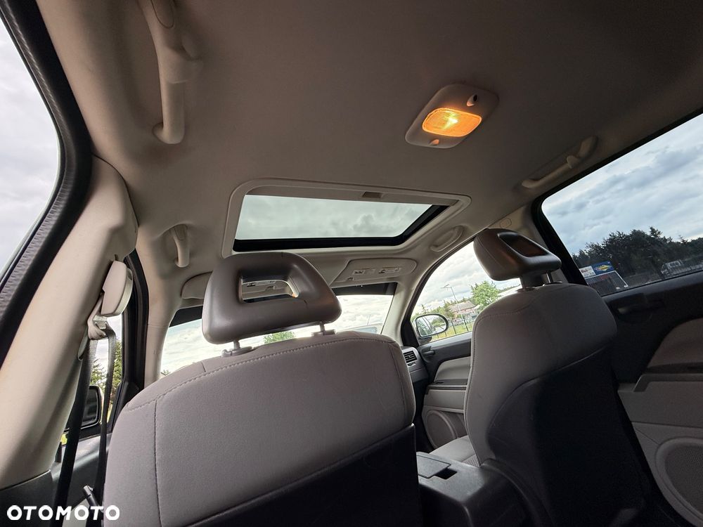 Jeep Compass 2.4I 4x4 Sport - 15