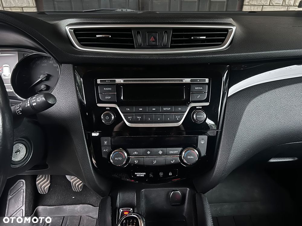 Nissan Qashqai 1.2 DIG-T Acenta EU6 - 9