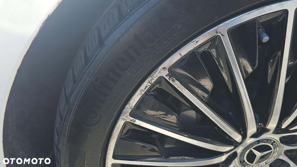 Mercedes-Benz CLE 300 4Matic 9G-TRONIC Edition AMG Line - 19