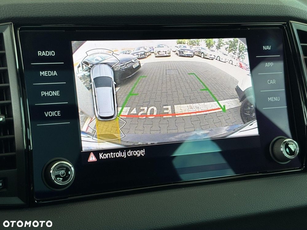 Skoda Karoq 1.5 TSI ACT Sportline DSG - 33