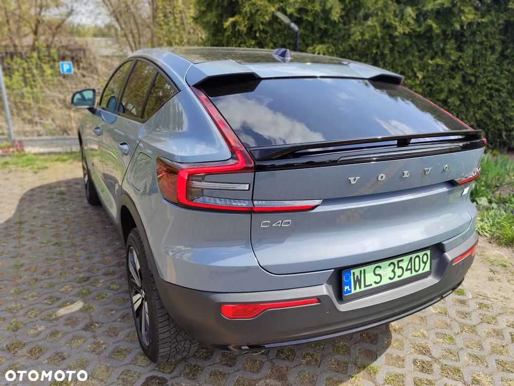 Volvo C40 Recharge Twin Motor Plus - 6