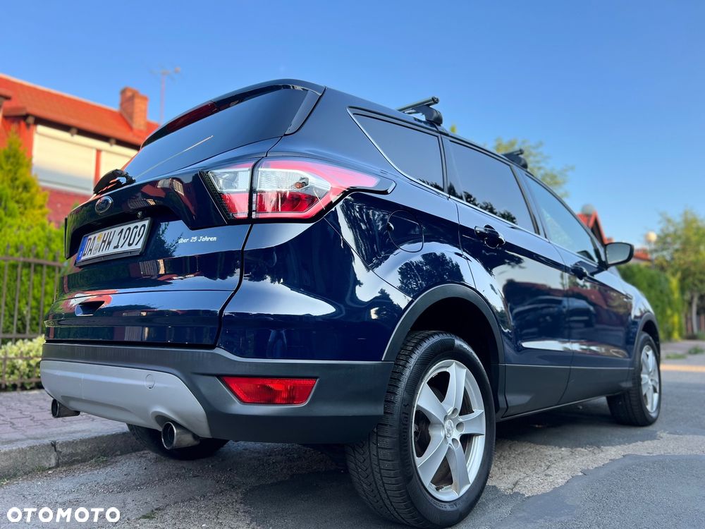 Ford Kuga 1.5 TDCi 2x4 Trend - 18