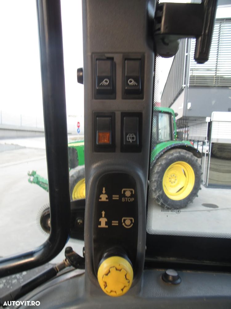 New Holland TL 100 A - 19